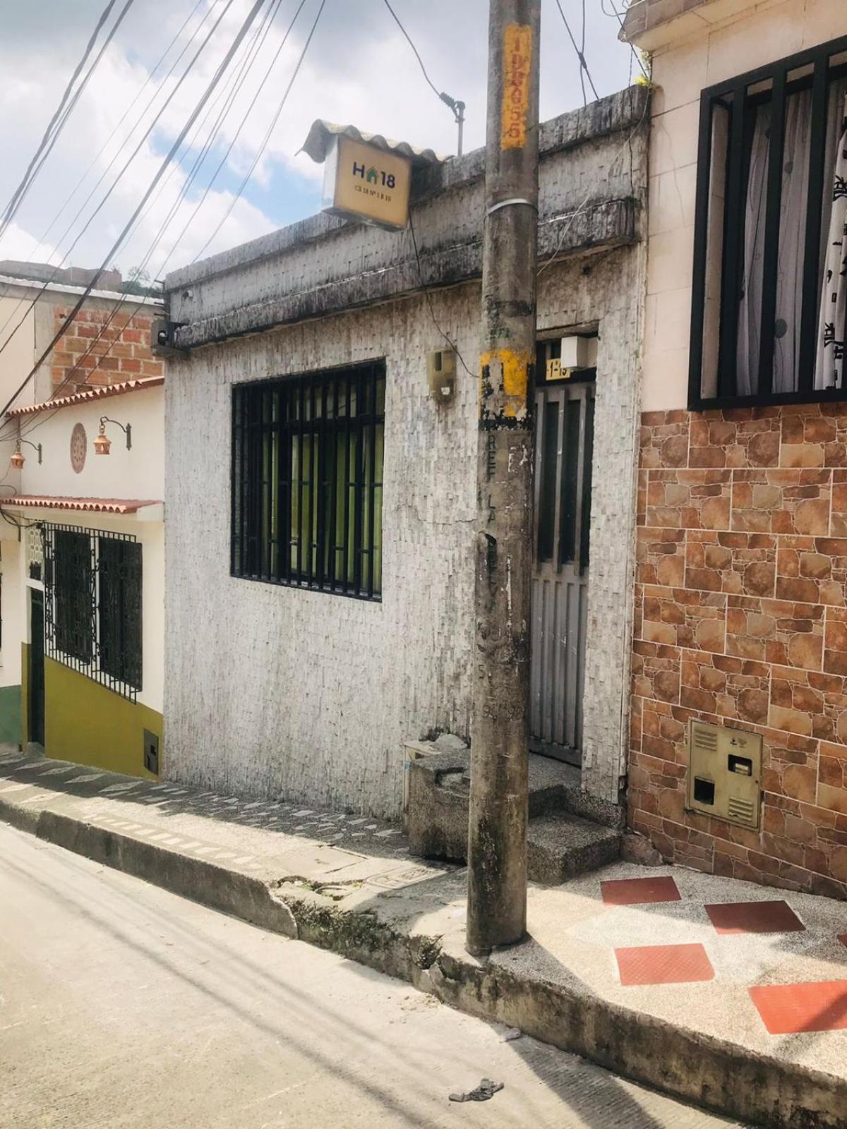 פריירה Hostal La 18 מראה חיצוני תמונה